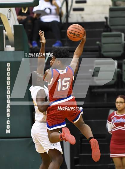 Thumbnail 3 in Orr vs. Curie (IHSA CPS Semifinal) photogallery.