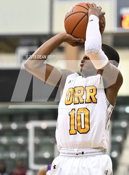 Thumbnail 3 in Orr vs. Curie (IHSA CPS Semifinal) photogallery.