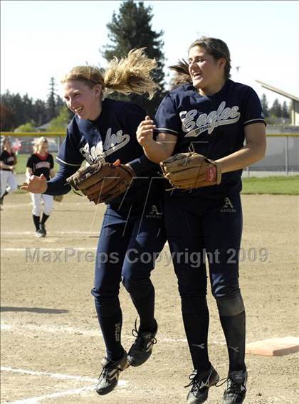 Thumbnail 3 in Arlington @ Marysville-Pilchuck photogallery.