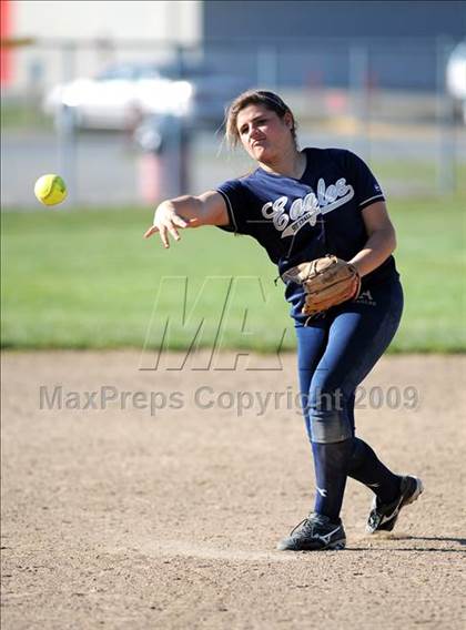 Thumbnail 2 in Arlington @ Marysville-Pilchuck photogallery.
