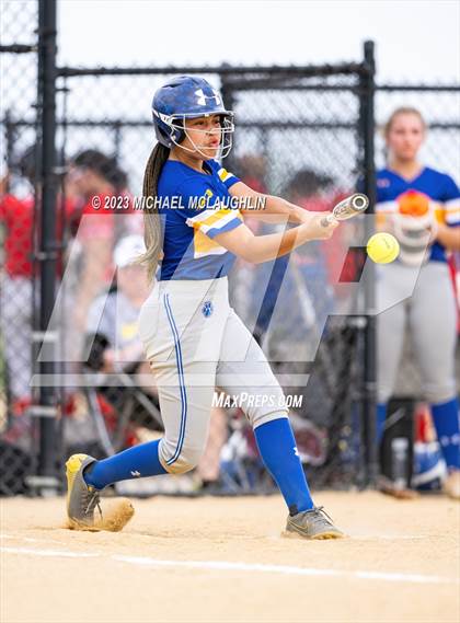 Thumbnail 1 in Packer Collegiate Institute vs Spence (AAIS Quarterfinals) photogallery.