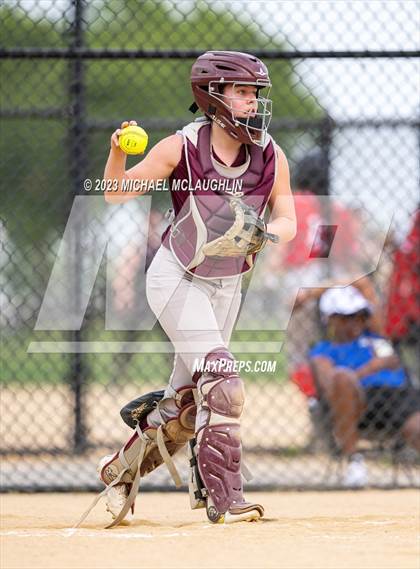 Thumbnail 3 in Packer Collegiate Institute vs Spence (AAIS Quarterfinals) photogallery.