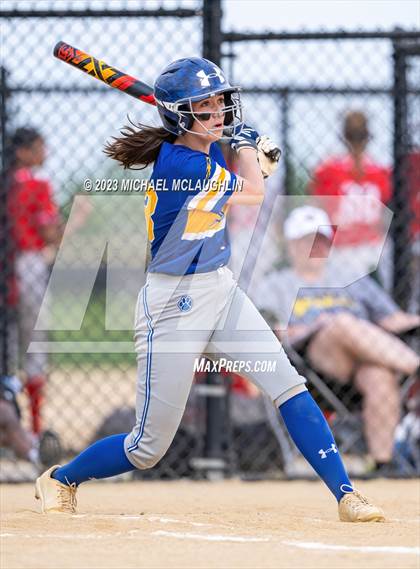 Thumbnail 3 in Packer Collegiate Institute vs Spence (AAIS Quarterfinals) photogallery.