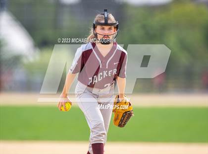 Thumbnail 2 in Packer Collegiate Institute vs Spence (AAIS Quarterfinals) photogallery.