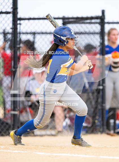 Thumbnail 2 in Packer Collegiate Institute vs Spence (AAIS Quarterfinals) photogallery.