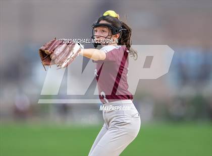Thumbnail 3 in Packer Collegiate Institute vs Spence (AAIS Quarterfinals) photogallery.