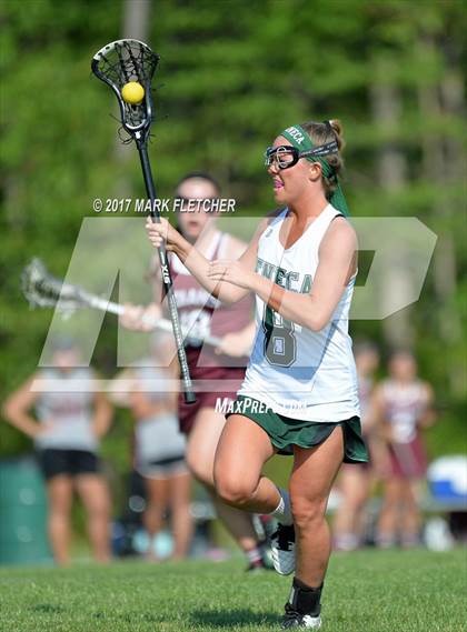 Thumbnail 2 in Toms River South vs Seneca (NJSIAA South Jersey Group 3 Quarterfinal) photogallery.