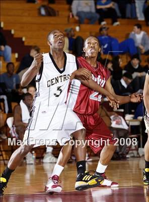 Thumbnail 2 in Central vs Madison Park (Spalding Hoophall Classic) photogallery.