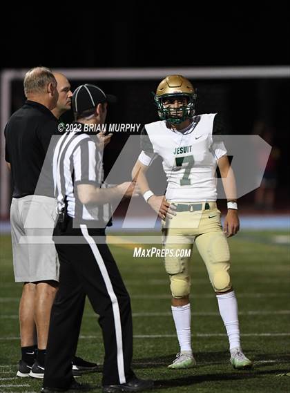 Thumbnail 1 in Jesuit @ Lakeridge photogallery.