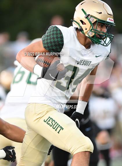 Thumbnail 1 in Jesuit @ Lakeridge photogallery.