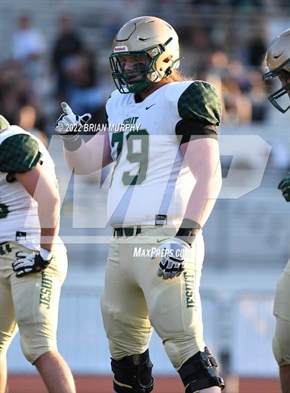 Thumbnail 1 in Jesuit @ Lakeridge photogallery.