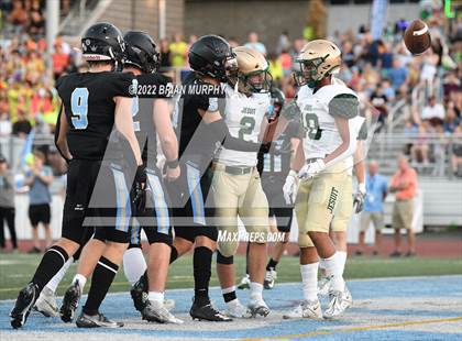 Thumbnail 2 in Jesuit @ Lakeridge photogallery.