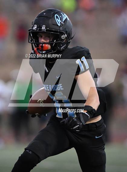 Thumbnail 1 in Jesuit @ Lakeridge photogallery.