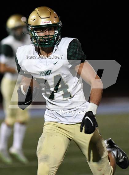 Thumbnail 2 in Jesuit @ Lakeridge photogallery.