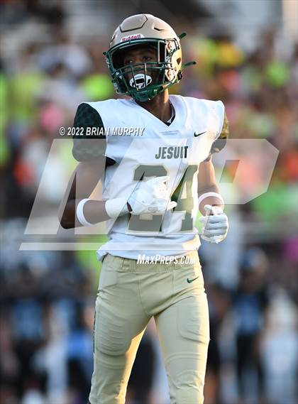 Thumbnail 1 in Jesuit @ Lakeridge photogallery.