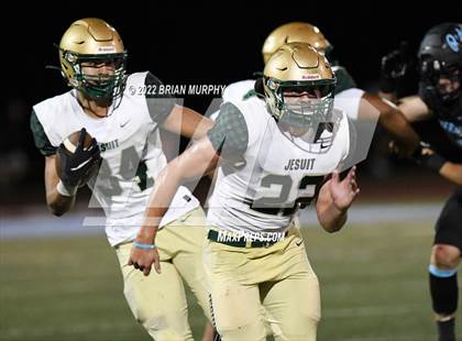 Thumbnail 1 in Jesuit @ Lakeridge photogallery.