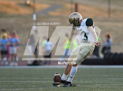 Thumbnail 1 in Jesuit @ Lakeridge photogallery.