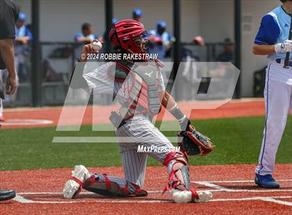Thumbnail 2 in Hillcrest vs. Seagoville (UIL 5A Bi-District Playoff) photogallery.