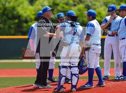 Thumbnail 3 in Hillcrest vs. Seagoville (UIL 5A Bi-District Playoff) photogallery.