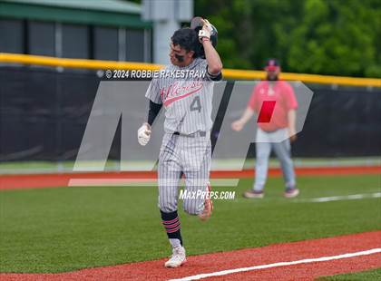 Thumbnail 2 in Hillcrest vs. Seagoville (UIL 5A Bi-District Playoff) photogallery.