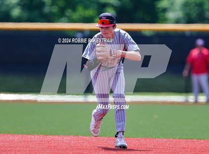 Thumbnail 2 in Hillcrest vs. Seagoville (UIL 5A Bi-District Playoff) photogallery.