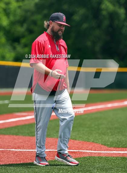 Thumbnail 1 in Hillcrest vs. Seagoville (UIL 5A Bi-District Playoff) photogallery.