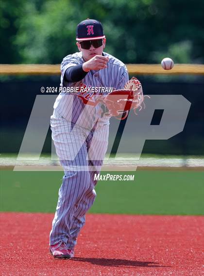 Thumbnail 1 in Hillcrest vs. Seagoville (UIL 5A Bi-District Playoff) photogallery.