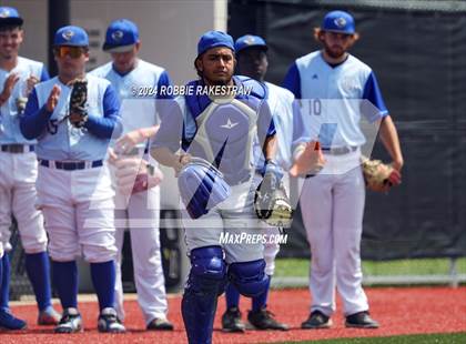 Thumbnail 1 in Hillcrest vs. Seagoville (UIL 5A Bi-District Playoff) photogallery.