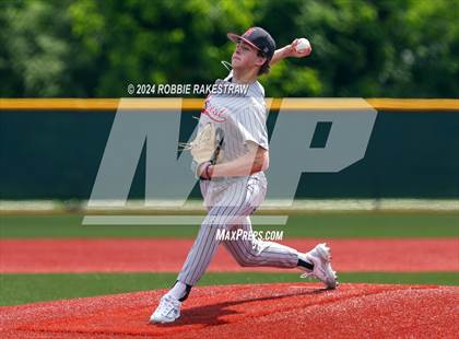 Thumbnail 1 in Hillcrest vs. Seagoville (UIL 5A Bi-District Playoff) photogallery.