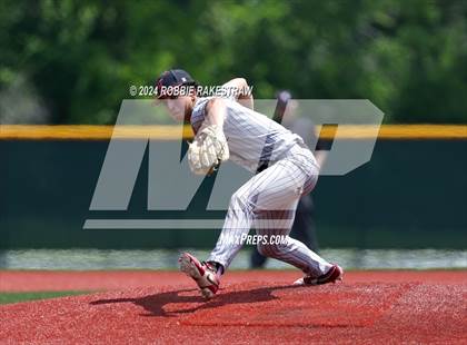 Thumbnail 2 in Hillcrest vs. Seagoville (UIL 5A Bi-District Playoff) photogallery.