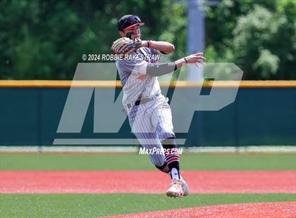 Thumbnail 2 in Hillcrest vs. Seagoville (UIL 5A Bi-District Playoff) photogallery.