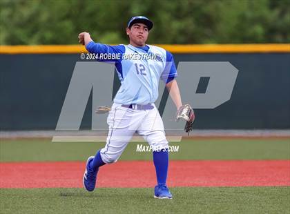 Thumbnail 3 in Hillcrest vs. Seagoville (UIL 5A Bi-District Playoff) photogallery.