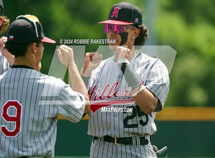 Thumbnail 3 in Hillcrest vs. Seagoville (UIL 5A Bi-District Playoff) photogallery.