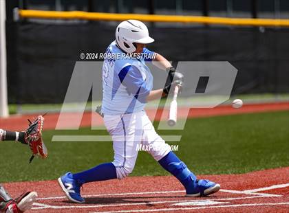 Thumbnail 1 in Hillcrest vs. Seagoville (UIL 5A Bi-District Playoff) photogallery.