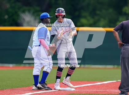Thumbnail 1 in Hillcrest vs. Seagoville (UIL 5A Bi-District Playoff) photogallery.