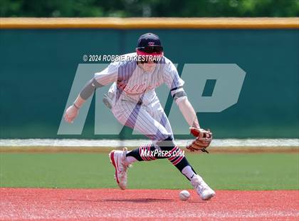 Thumbnail 3 in Hillcrest vs. Seagoville (UIL 5A Bi-District Playoff) photogallery.