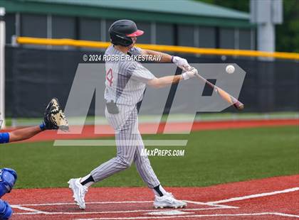Thumbnail 2 in Hillcrest vs. Seagoville (UIL 5A Bi-District Playoff) photogallery.