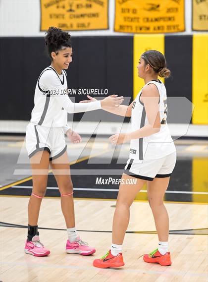 Thumbnail 3 in American Leadership Academy vs Saguaro (AIA 4A Play-In) photogallery.