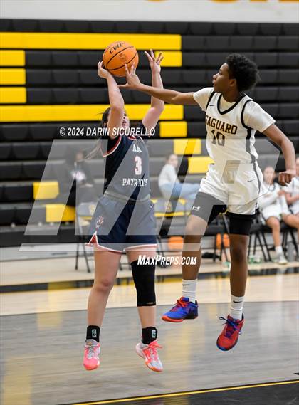 Thumbnail 2 in American Leadership Academy vs Saguaro (AIA 4A Play-In) photogallery.