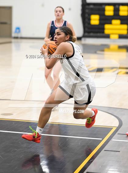 Thumbnail 3 in American Leadership Academy vs Saguaro (AIA 4A Play-In) photogallery.