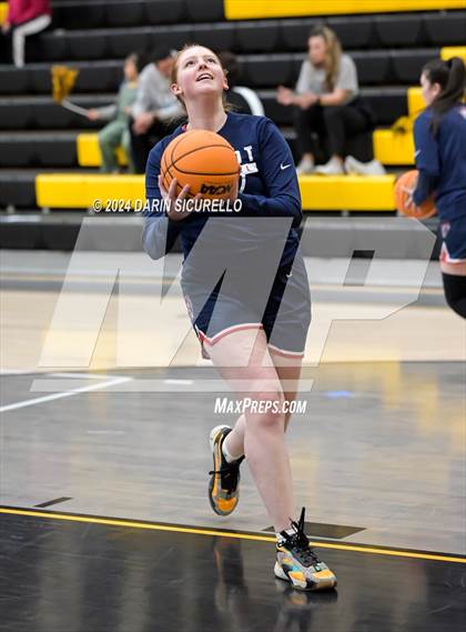 Thumbnail 2 in American Leadership Academy vs Saguaro (AIA 4A Play-In) photogallery.