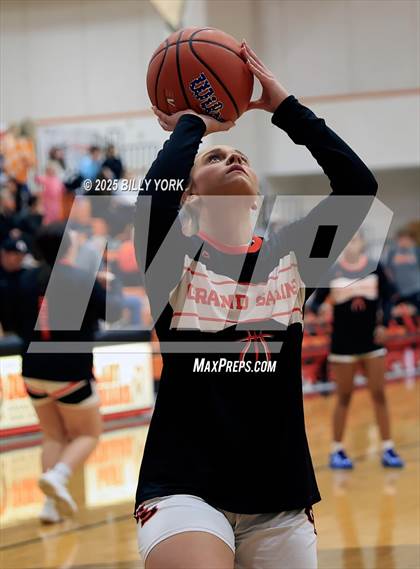 Thumbnail 1 in Grand Saline vs Mineola photogallery.