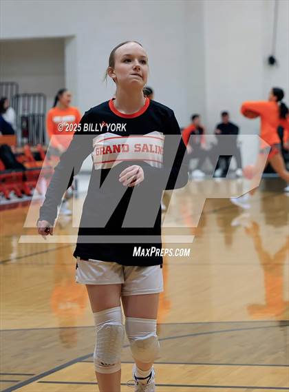 Thumbnail 2 in Grand Saline vs Mineola photogallery.