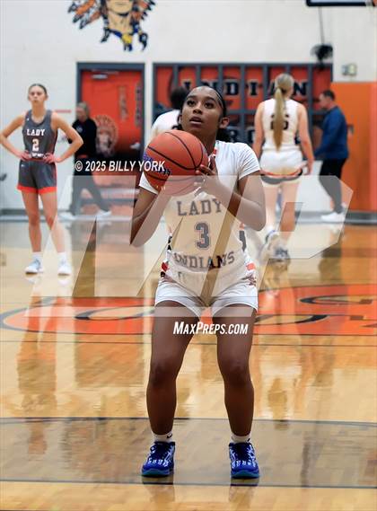 Thumbnail 2 in Grand Saline vs Mineola photogallery.