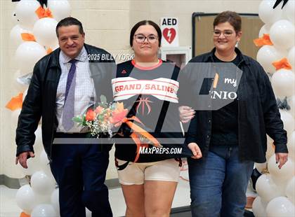 Thumbnail 3 in Grand Saline vs Mineola photogallery.
