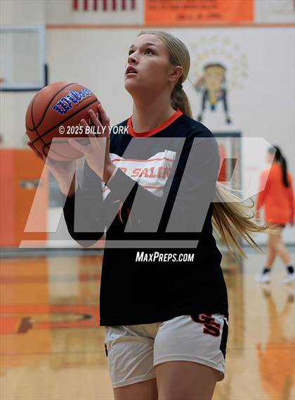 Thumbnail 2 in Grand Saline vs Mineola photogallery.
