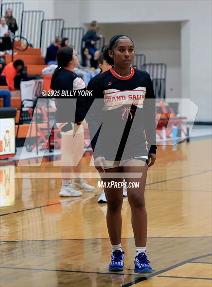 Thumbnail 1 in Grand Saline vs Mineola photogallery.
