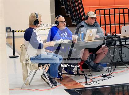 Thumbnail 3 in Grand Saline vs Mineola photogallery.
