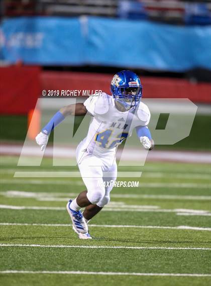 Thumbnail 3 in Bryant vs. North Little Rock (AAA 7A Final) photogallery.