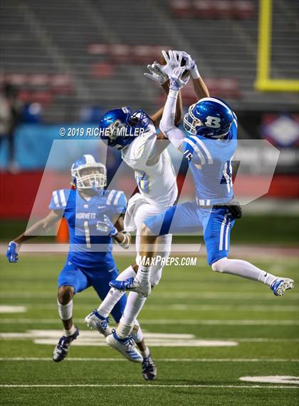Thumbnail 2 in Bryant vs. North Little Rock (AAA 7A Final) photogallery.